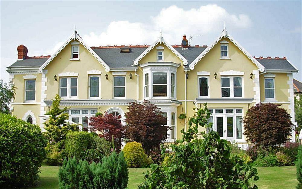 Hotel Llwyn